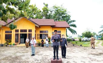 Ketua Bawaslu Aceh Singkil Jadi Pembina Upacara di SMKN 1 Singkil Utara